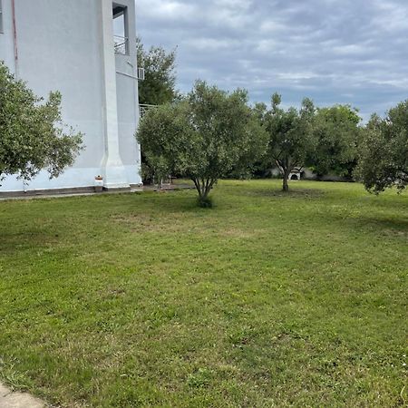 Modern House Guest House Afytos Exterior foto